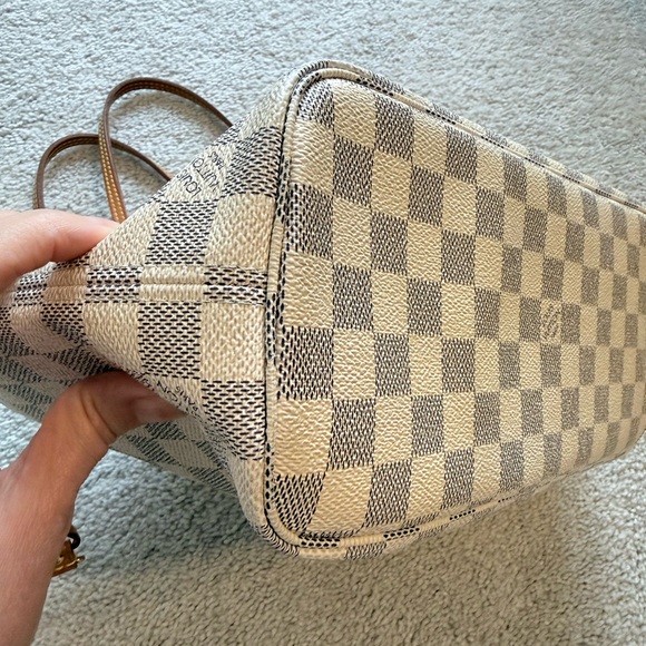 Louis Vuitton Neverfull PM - Picture 2 of 12